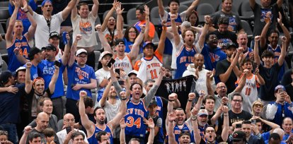 Parciales de los Knicks en la cancha de los Spurs durante el quinto partido de las Finales de la NBA.
