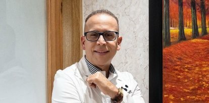 Dr. Robert Mejía