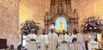 En su homilía, monseñor Morel destacó a María de las Mercedes como madre de esperanza, misericordia y liberación.