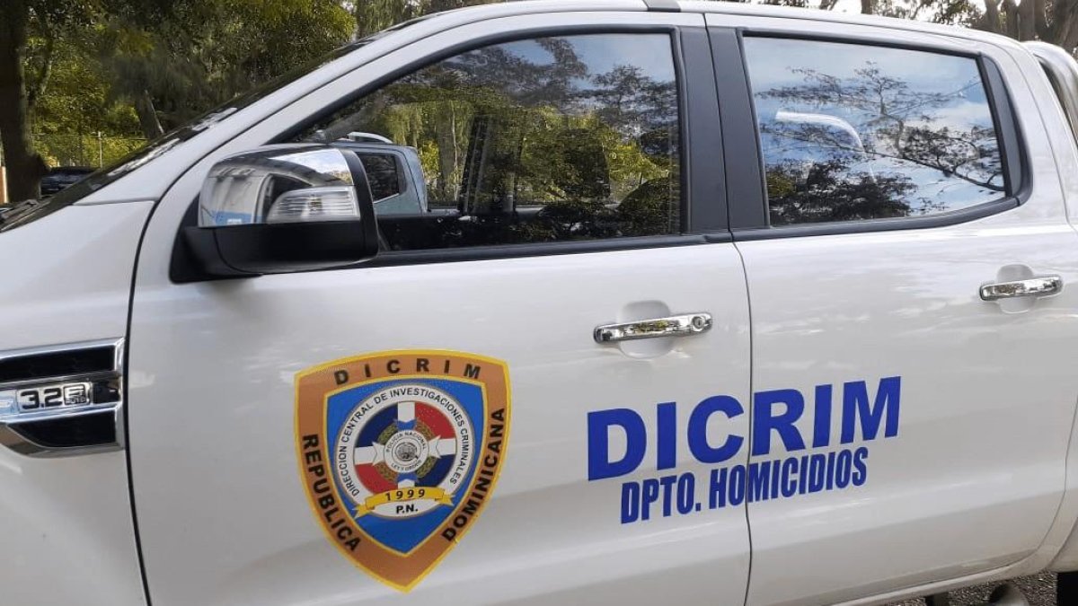 Presunto delincuente con orden de arresto muere a 