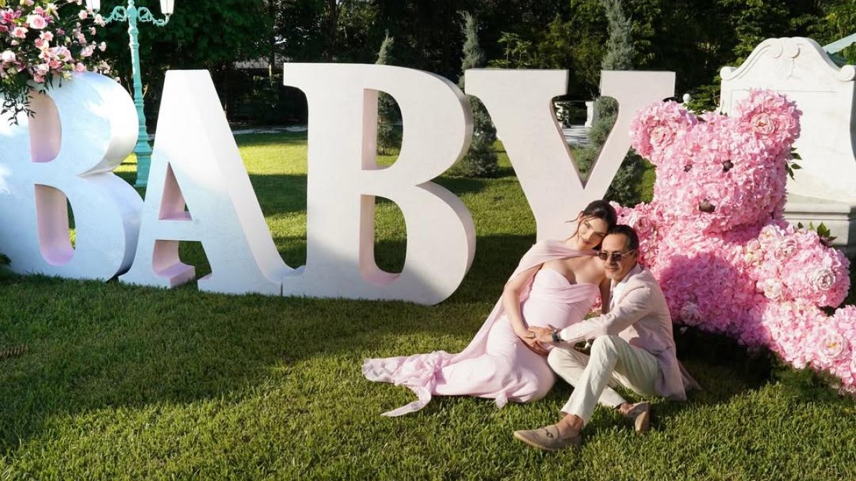 Así fue el elegante baby shower de la hija de Nadia Ferreira