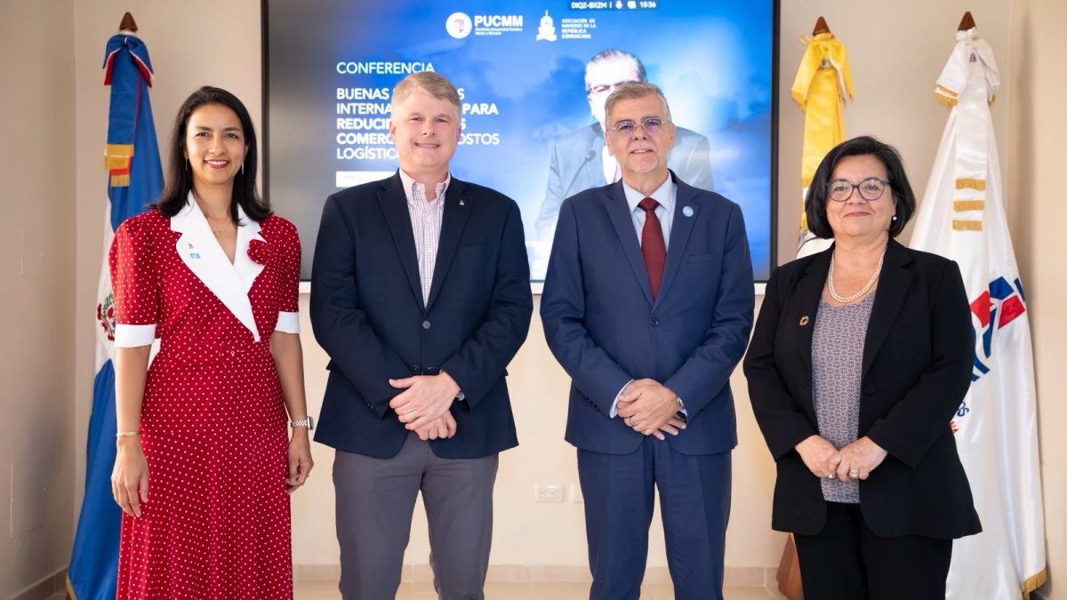 Expertos impulsan reducción de costos logísticos en comercio dominicano
