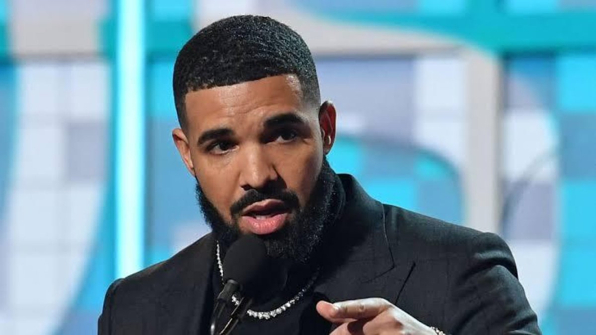 drake pierde 1.5 millones al fallar apuesta por argentina en final