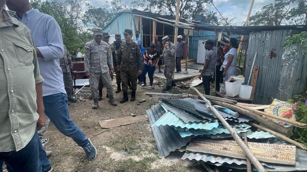 Fuerzas Armadas mantiene despliegue de tropas en zonas afectadas por Fiona