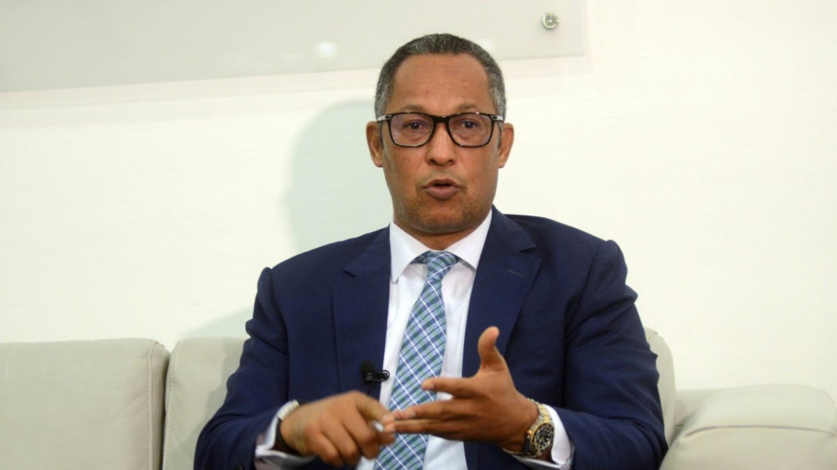 Critica Gobierno “estrangule” la JCE