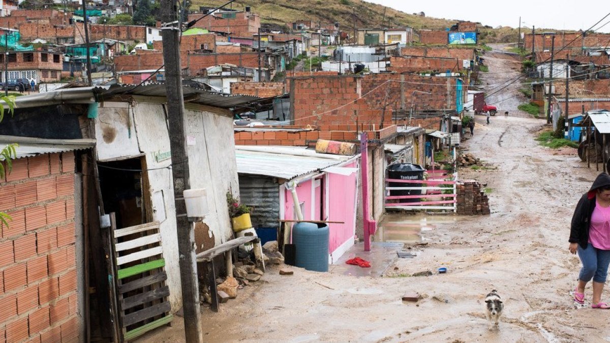 Pobreza en Latinoamérica cerrará 2022 en 32,1 %, dice Cepal
