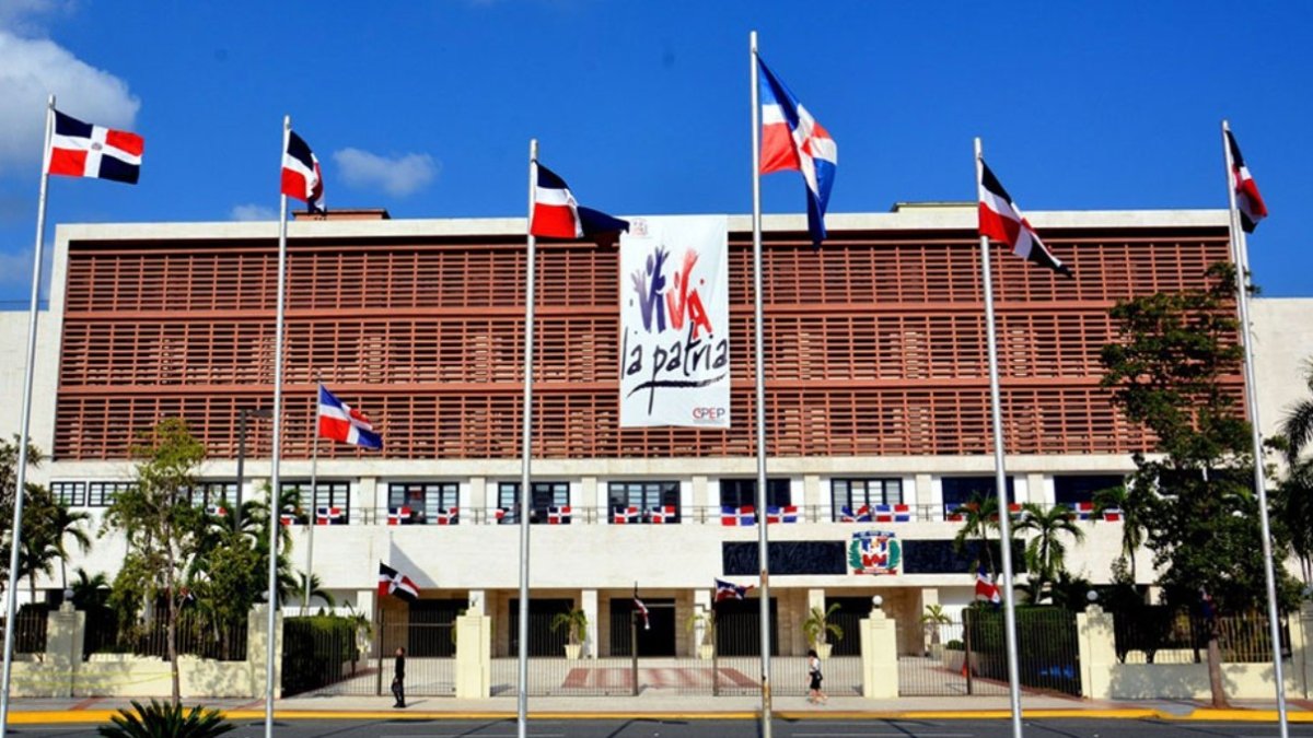 Perimen en Congreso 153 proyectos de ley