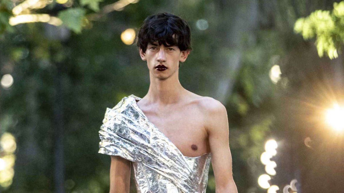 La moda del 2023 invita a lucir cuerpo