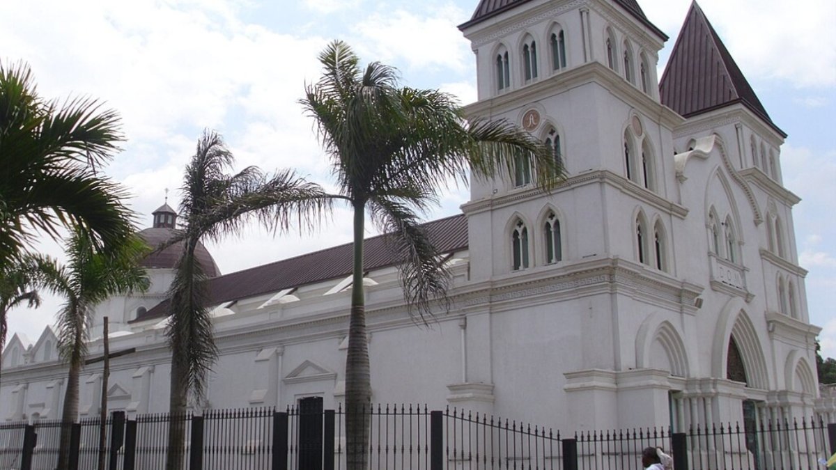 “Los crímenes se repiten con una frecuencia espantosa”: Iglesia lanza alarma por violencia en RD