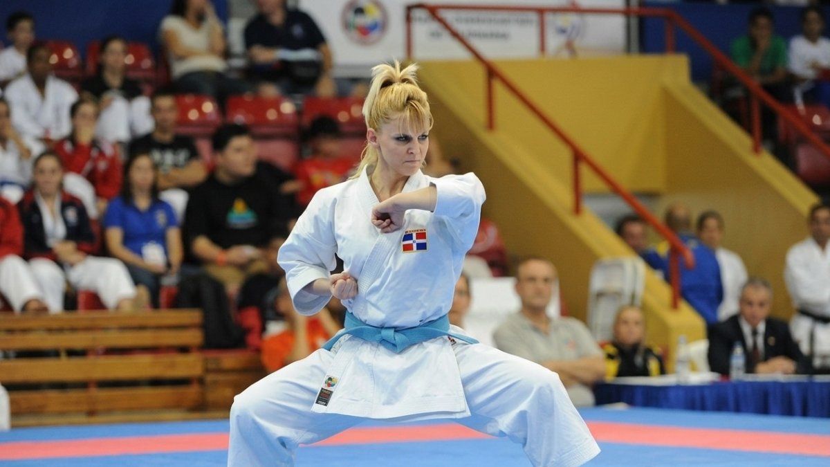María Dimitrova gana oro en Campeonato Panamericano de Karate