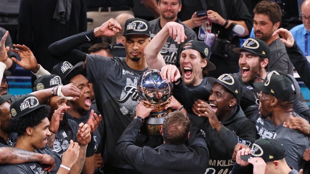 Spurs eliminan al Thunder y avanzan a las Finales de la NBA.