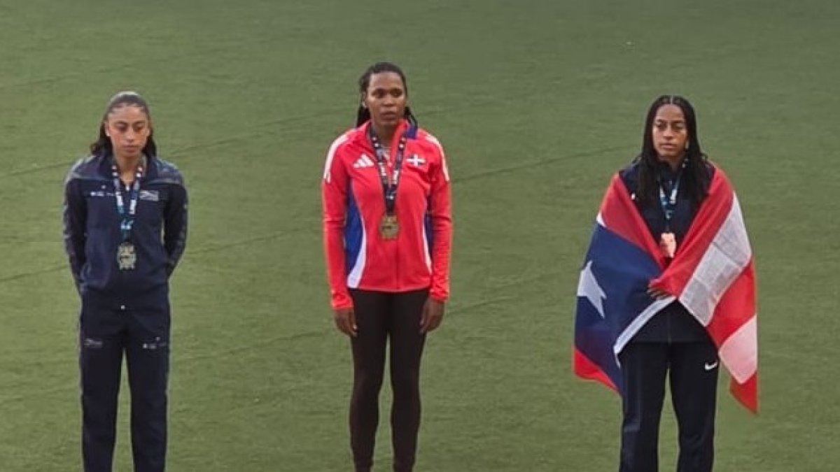 Anabel Medina conquista oro; relevo 4x100 suma bronce en Iberoamericano