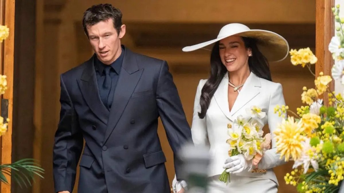 Dua Lipa y Callum Turner se casan en secreto en Londres