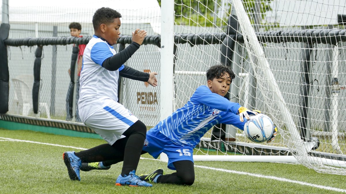 Campeones justa fútbol Estancia Academy Cup