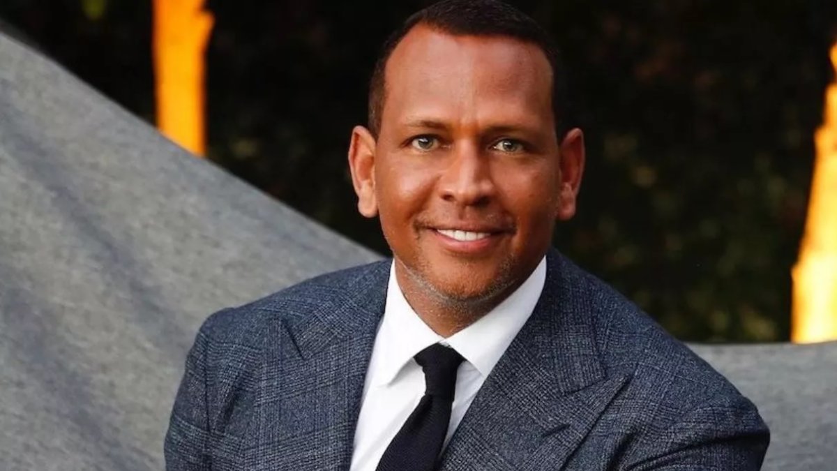 Alex Rodríguez electo a la inmortalidad del deporte dominicano