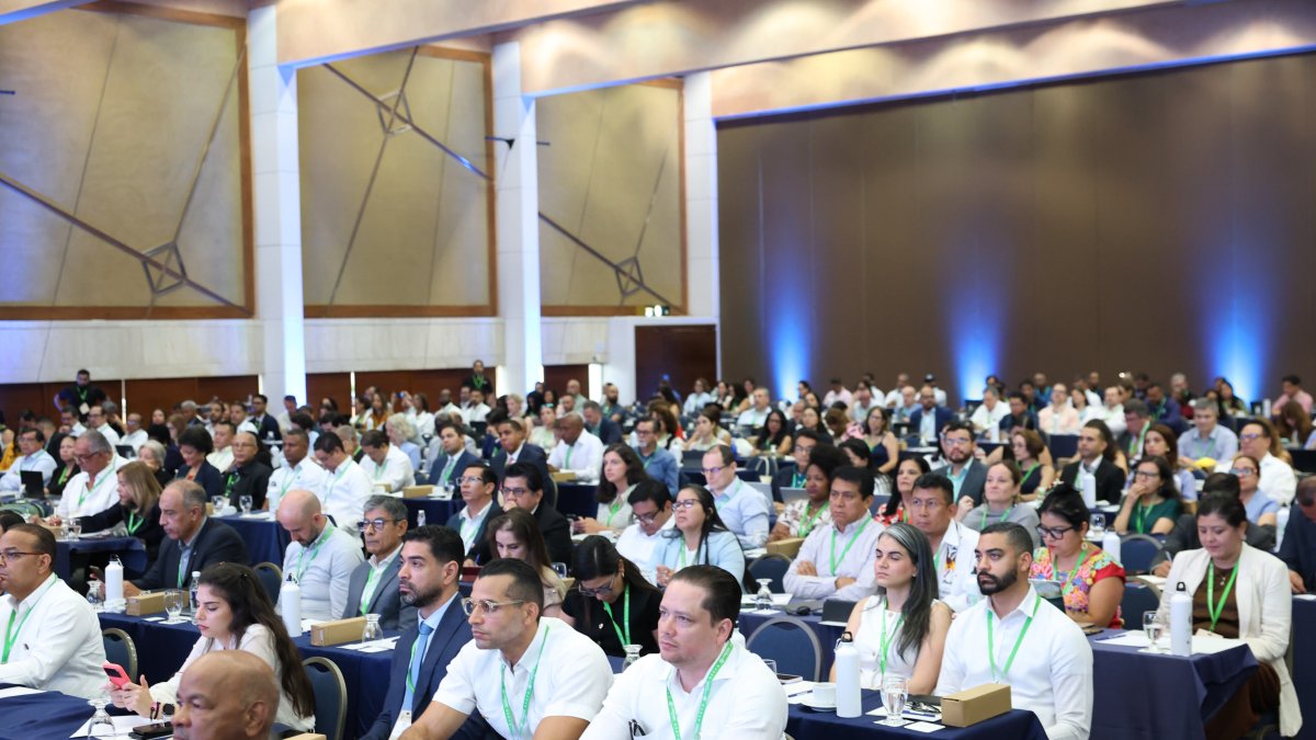 RD pone sobre la mesa inversión millonaria en agua y saneamiento durante LatinoSan 2026