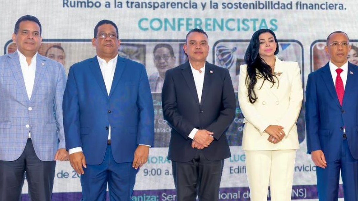 Director del SNS asegura que tiene compromiso con la transparencia