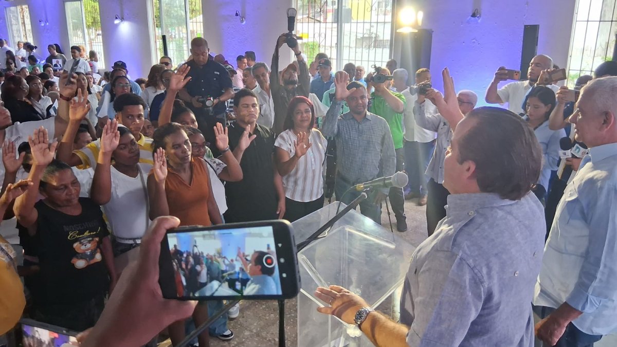 Paliza Juramenta al Scretario General del Comité Municipal d