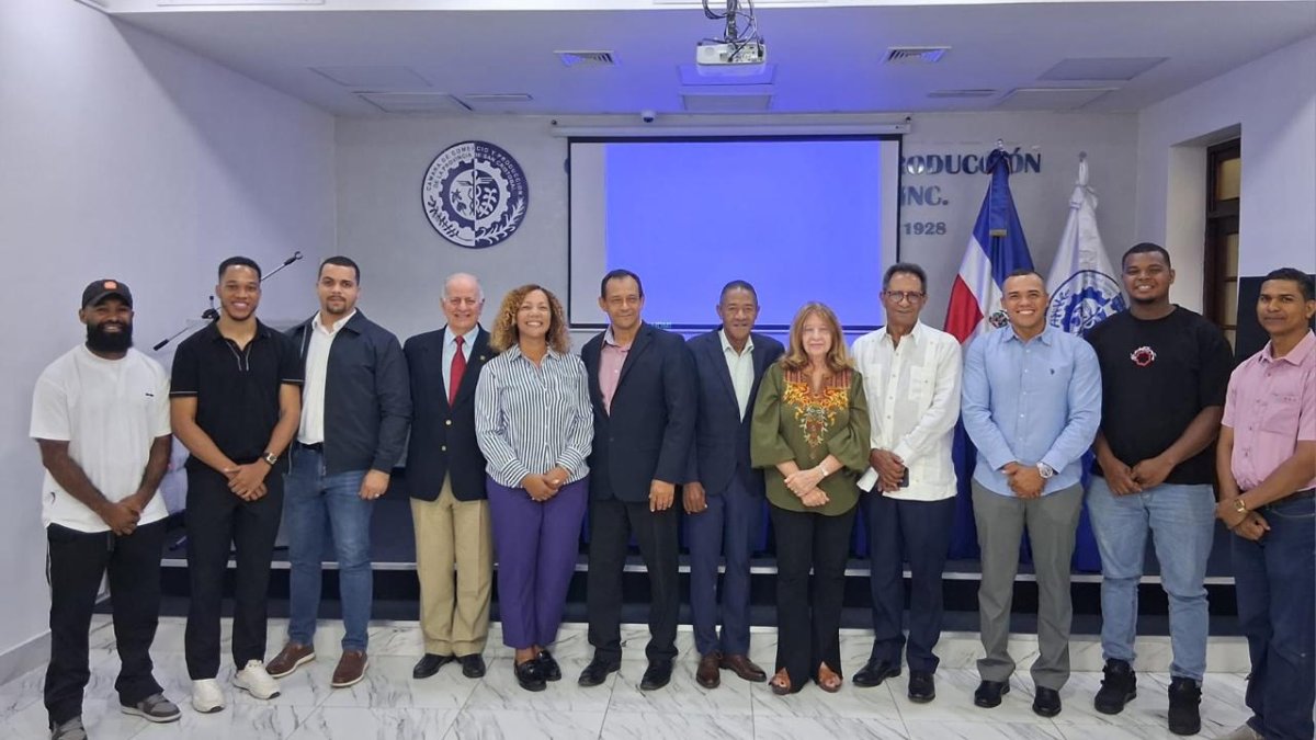 Los Cacaos celebra 100 años con encuentro de poblaciones de 