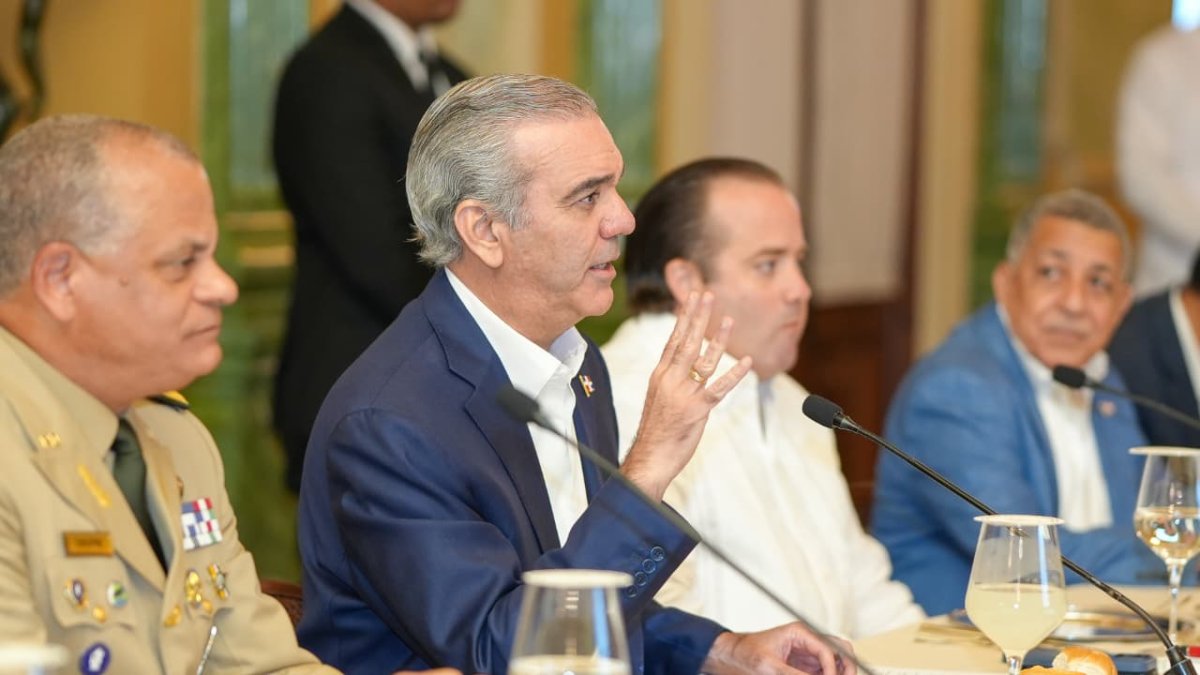 Abinader anuncia el plan integral "FUERTE" para blindar y de