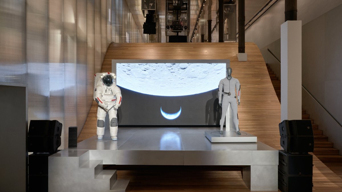 Astronautas de Artemis vestirán prendas diseñadas 