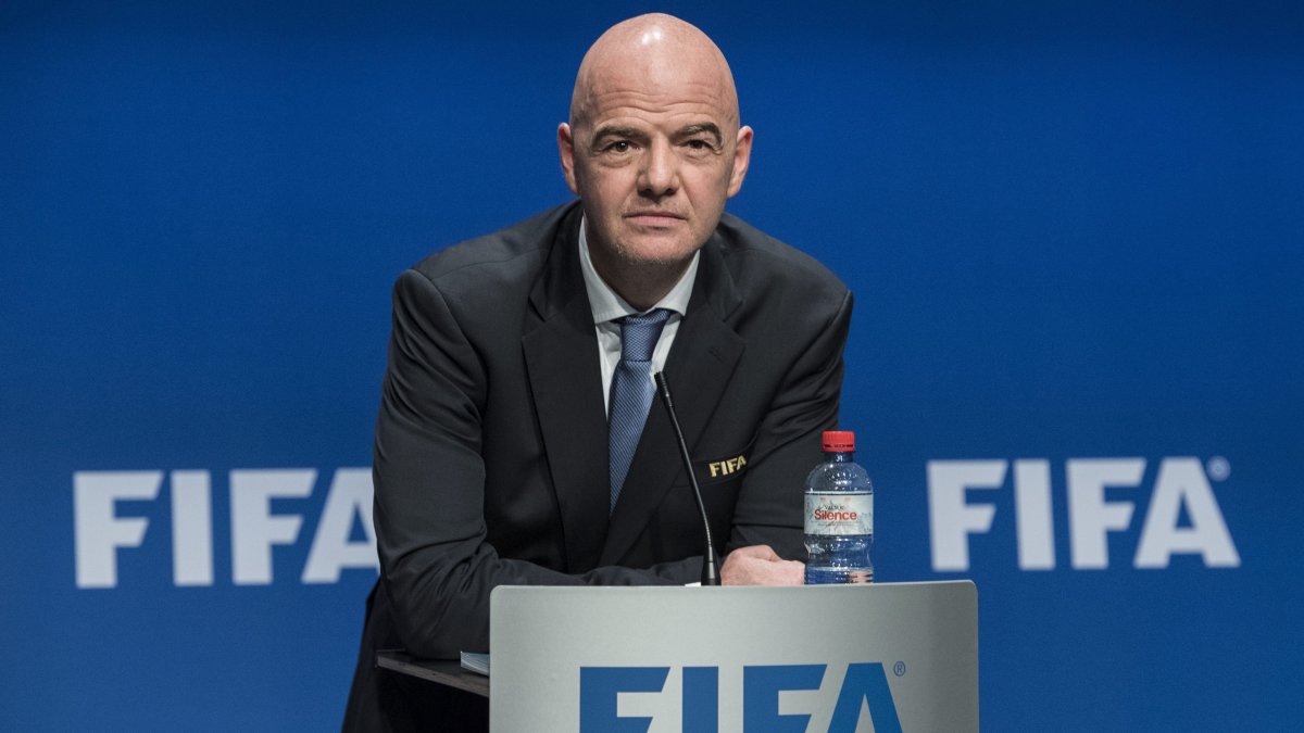 Gianni Infantino enfrenta demanda de Michel Platin