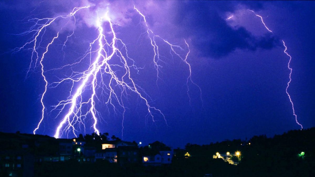 Aguaceros y tormentas eléctricas ocurrirán en 12 p