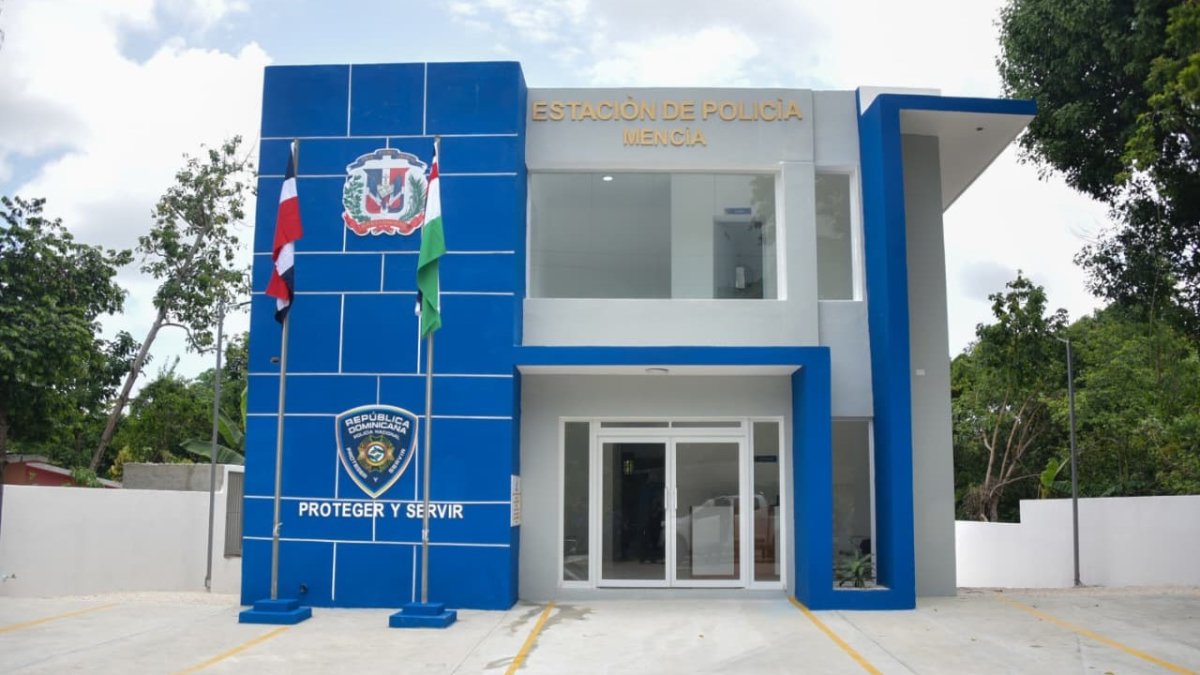 Entregan nueva estación policial en Mencía para reforzar la 