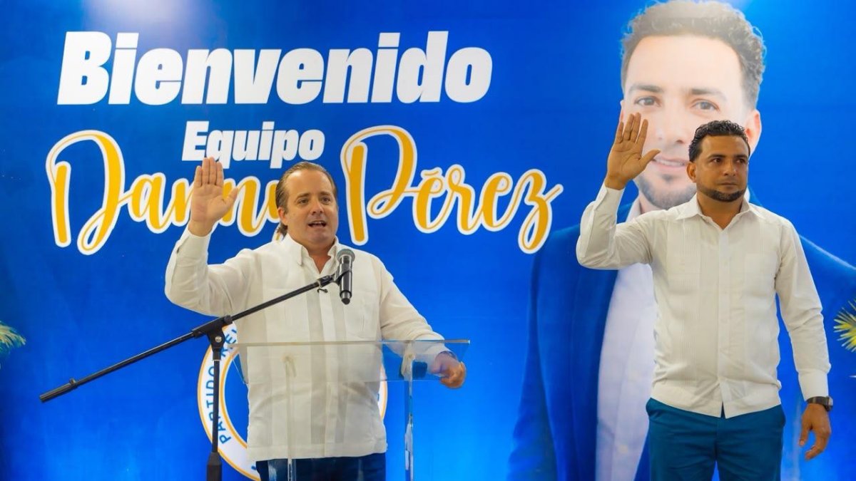 PRM suma a Danny Pérez y su equipo tras renuncia a Fuerza del Pueblo en Espaillat.