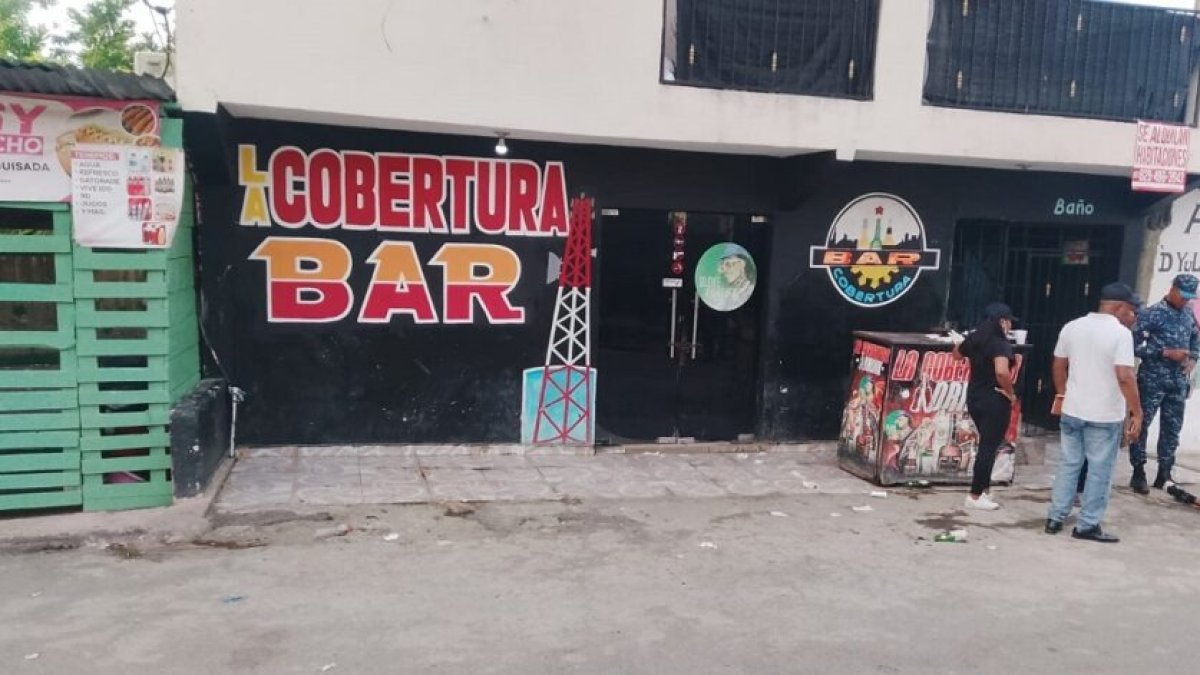 Policía captura a dos por asesinato de capitán del Ejército en Villa Altagracia.