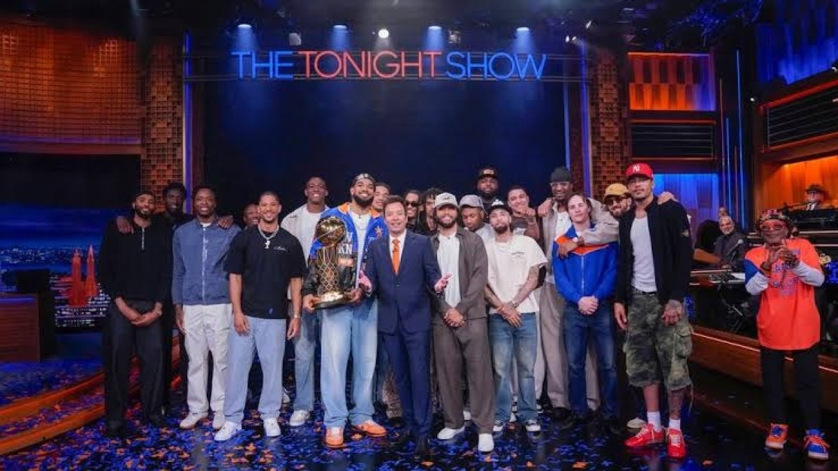 Equipo de los Knicks y Jimmy Fallon