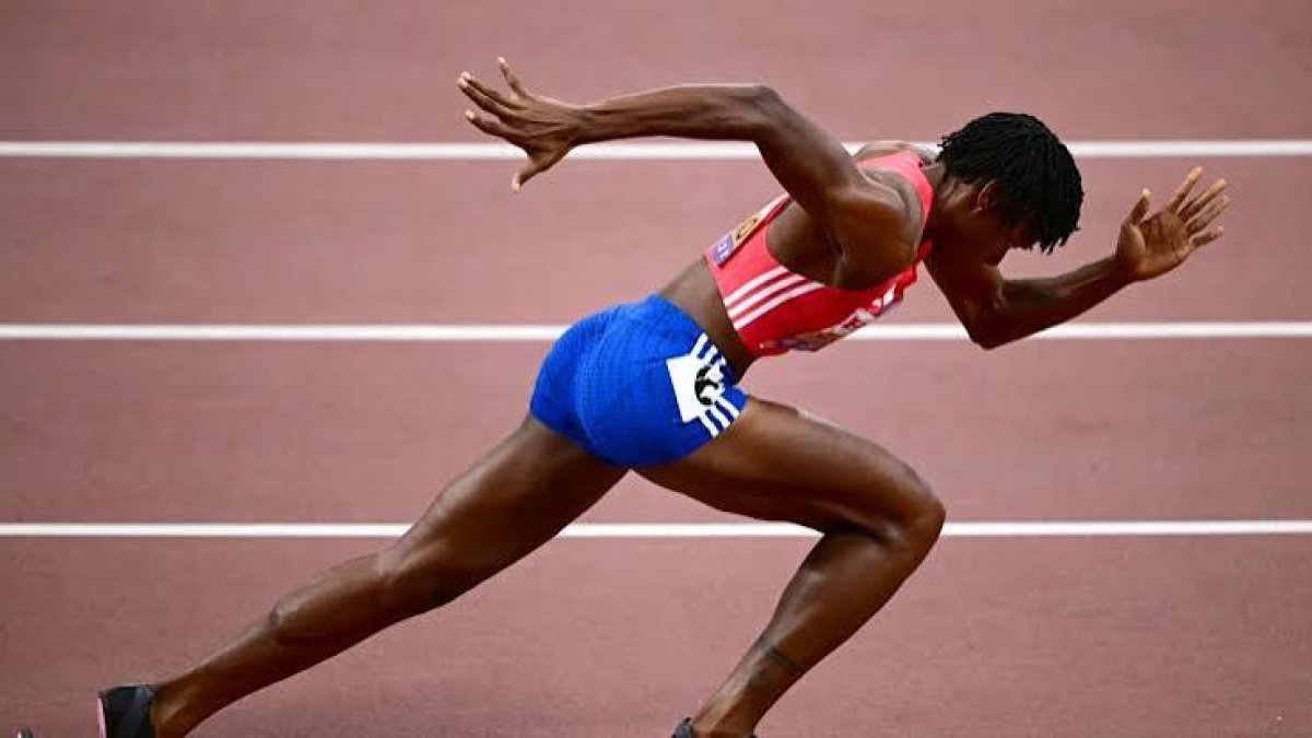 Marileidy Paulino rompe récord mundial en 400 metros en París