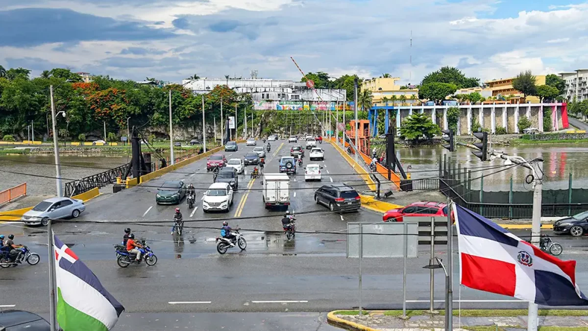 Puente Flotante del Ozama cerrará este sábado por paso de embarcación.