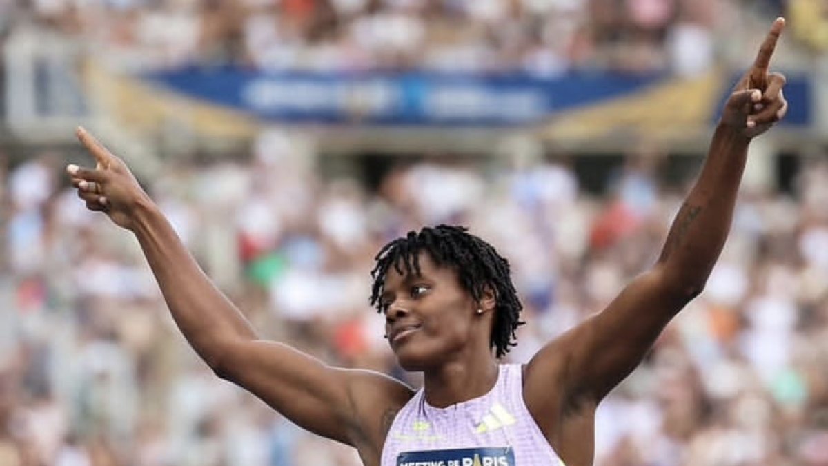 Marileidy Paulino domina París con récord mundial en 400 metros