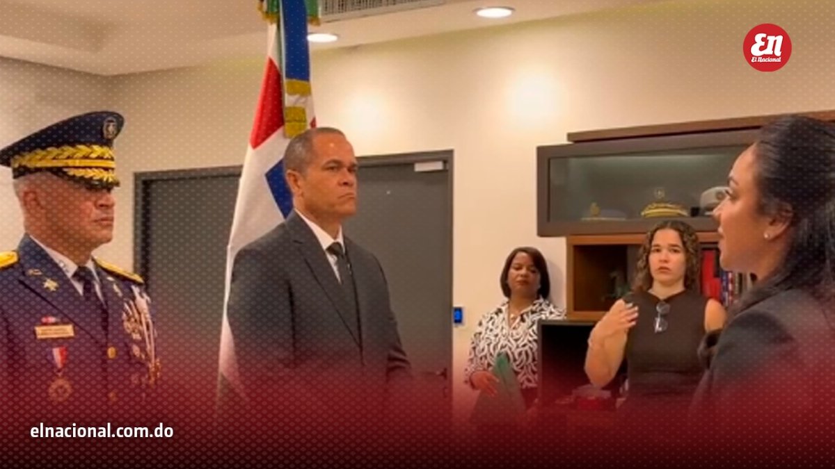 Toma de posición del nuevo jefe de la Policía
