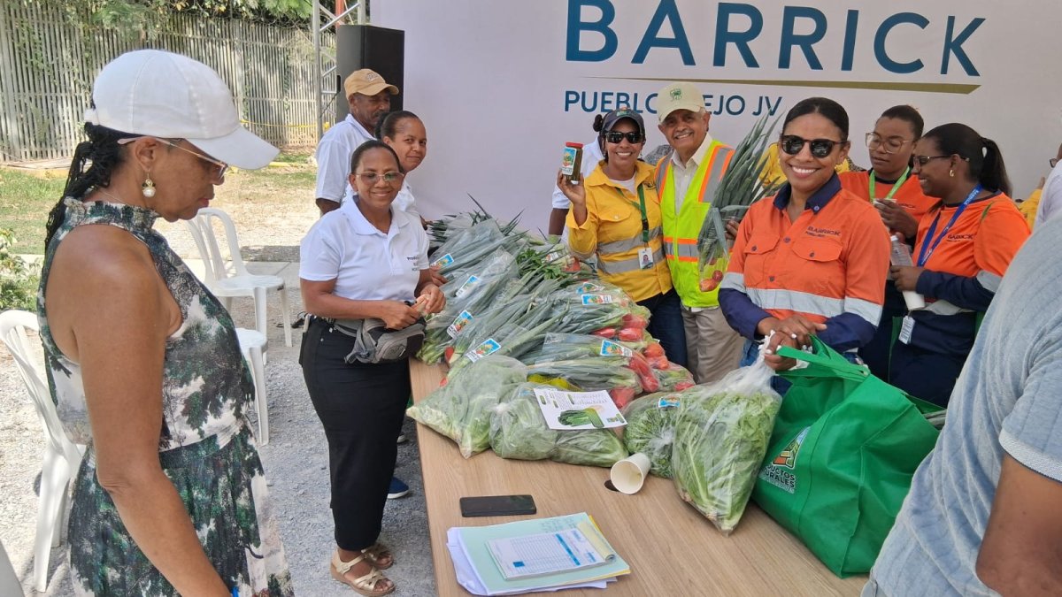 Barrick inaugura feria agropecuaria para empoderar a mujeres agricultoras