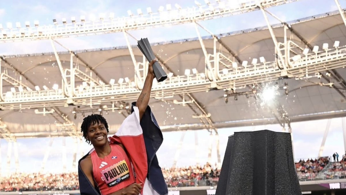 Marileidy Paulino levanta el trofeo del Mundial Ultimate