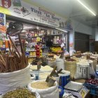Los mercados de abastos de la capital se quejan de las bajas ventas por carestías de alimentos y poco circulante en las calles. Jorge González