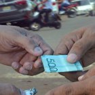 Venta drogas a la vista de todos en el Gran Santo Domingo