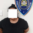 Cae mujer acusada de suplantar identidad