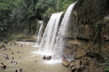 En el área baja del salto tampoco se permite llevar alimentos.