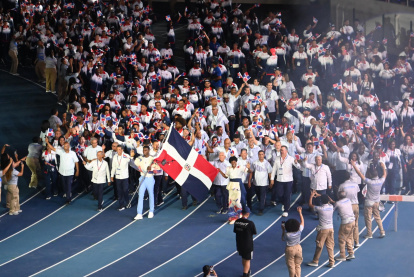 La delegación de la República Dominicana desfila en la inaguración de los Juegos Centroamericanos y del Caribe 2026
