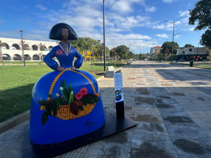 Menina de Frutas Dominicanas. Jorge González