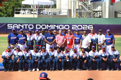 El equipo de softbol que ganó la medalla de oro en los JCC2026