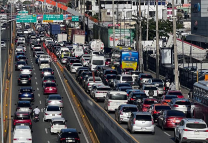 Avenida John F. Kennedy tramo Máximo Gómez y Ortega y Gasset 7:10 de la mañana. Jorge González
