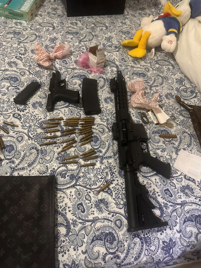 Fusil ocupado durante allanamiento en Juan Dolio
