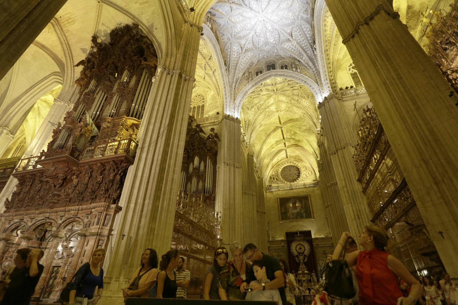 Rechazan restos en Sevilla sean de Colón