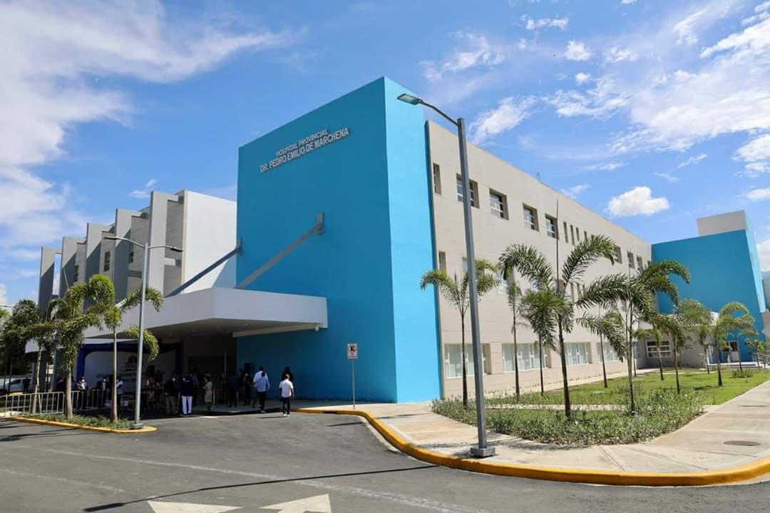 Exsenador aclara al presidente hospital en Bonao lo entregó Danilo