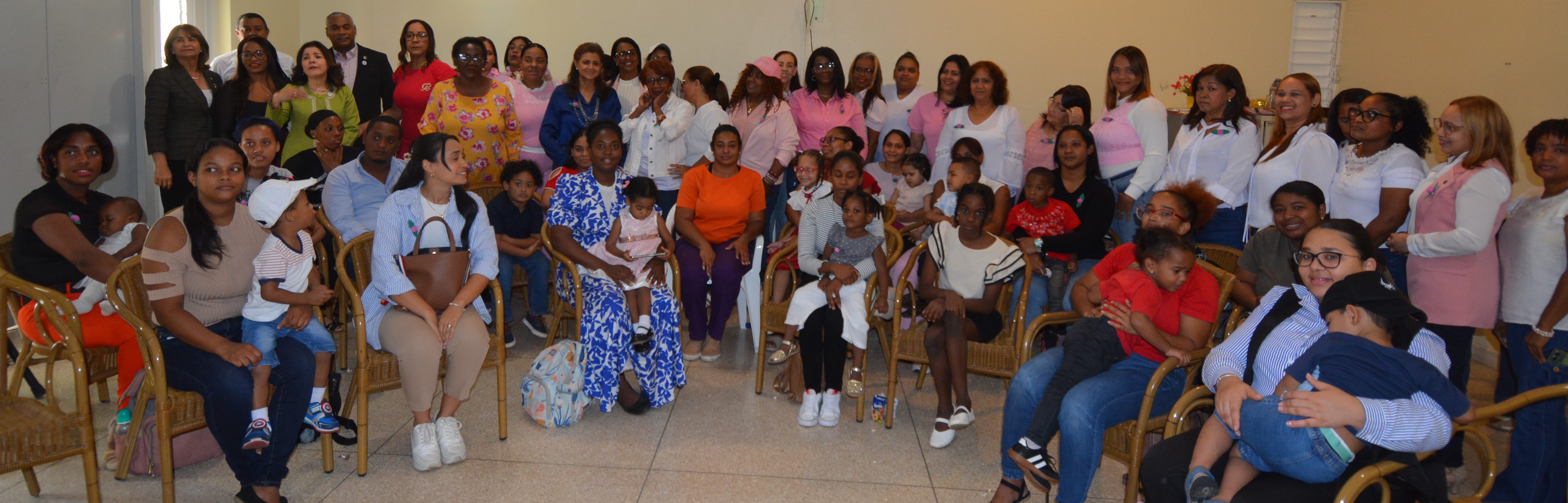 Niños y padres celebran los 19 años de Progresando Niños en la USAD.