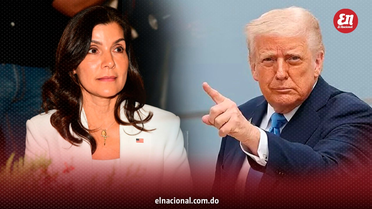 El presidente Donald Trump y la embajadora Leah Campos.